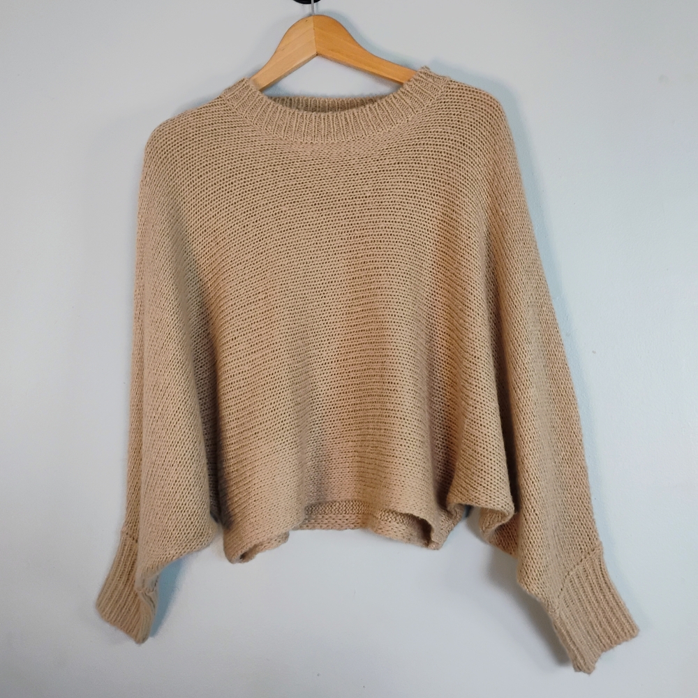 PURE REBEL Elegant Tan Cropped Women's Crew Neck Chunky Knit Sweater Size S